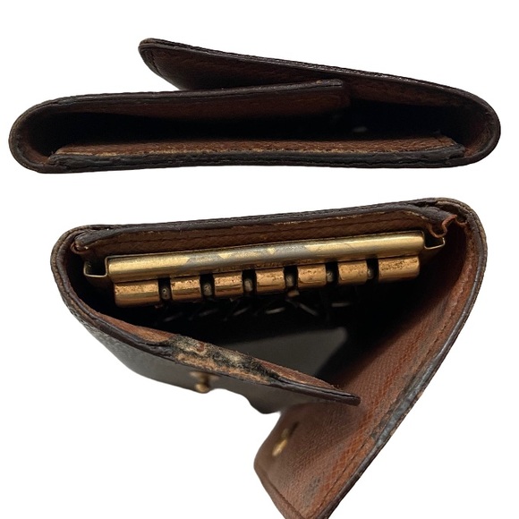 Louis Vuitton Monogram 6 Hook Key Holder - Picture 12 of 13